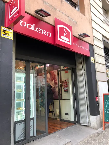 Panadería Valero Forn Tradicional - Panadería en Barcelona - foto 2