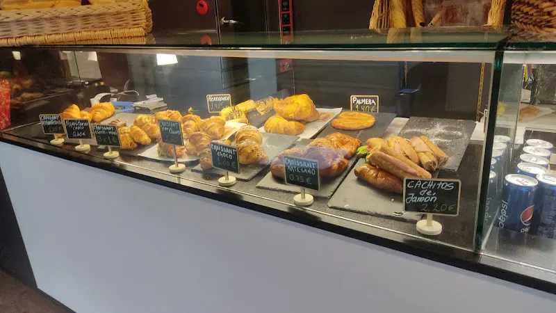 Forn Nou - Panadería en Barcelona - foto 2