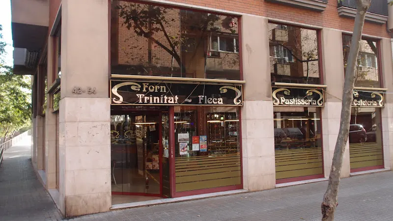 Horno y Pastelería Trinitat - Panadería en Barcelona - foto 2