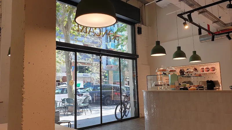 JONCAKE | Poblenou