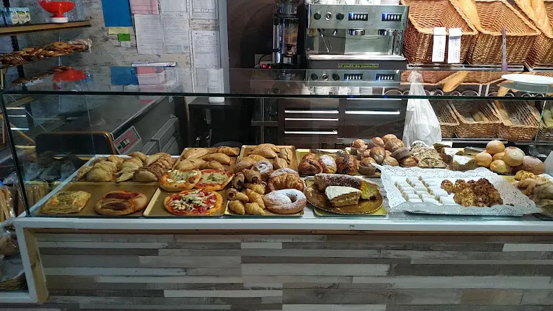 Forn de pà i dolços - Panadería en Valencia - foto 2