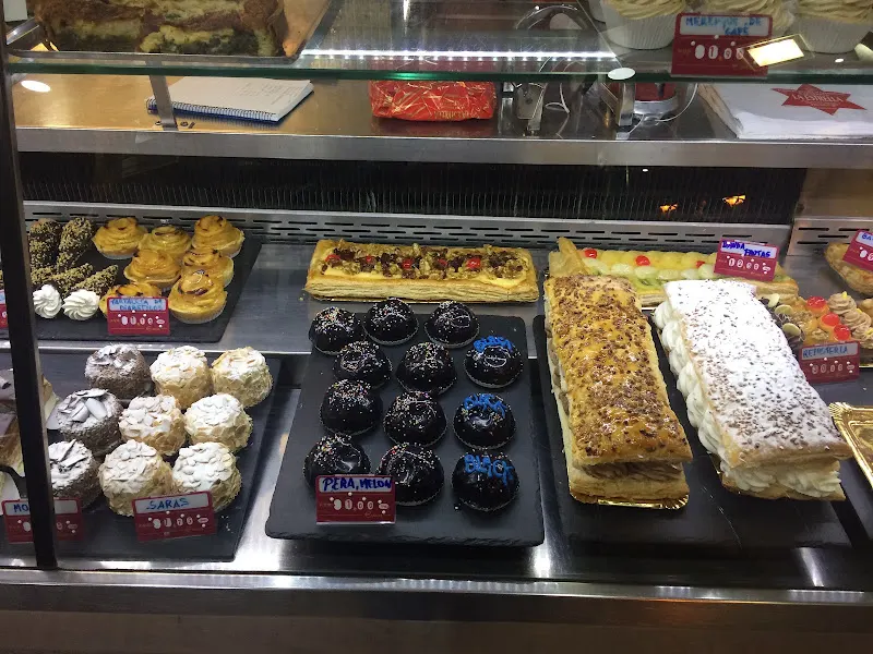 Horno Pastelería La Estrella - Pastelería en Valencia - foto 2