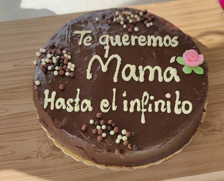 Cukipan pastelería y panaderia - Pastelería en Sevilla - foto 3