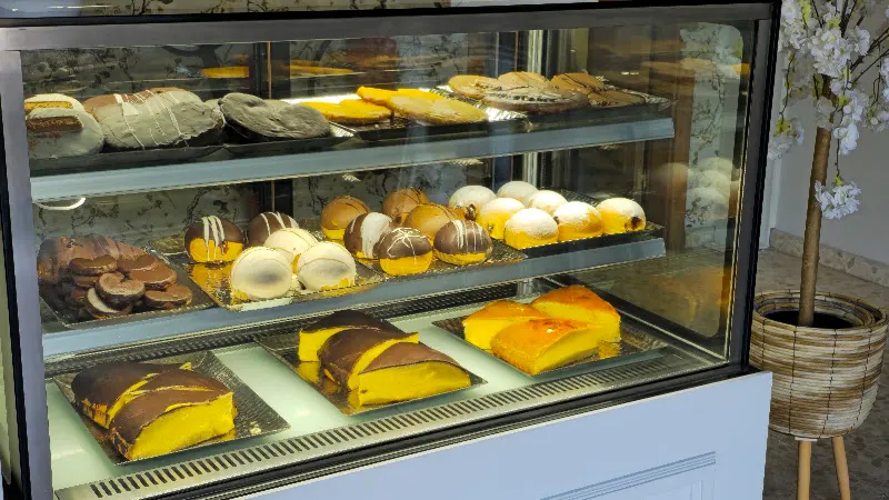 Confitería La Palmera - Pastelería en Algaba (La) - foto 2