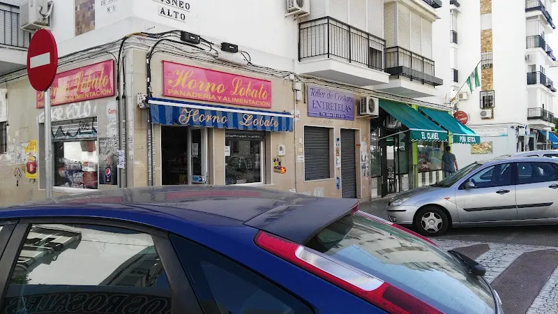 Horno Lobato - Panadería en Sevilla - foto 2