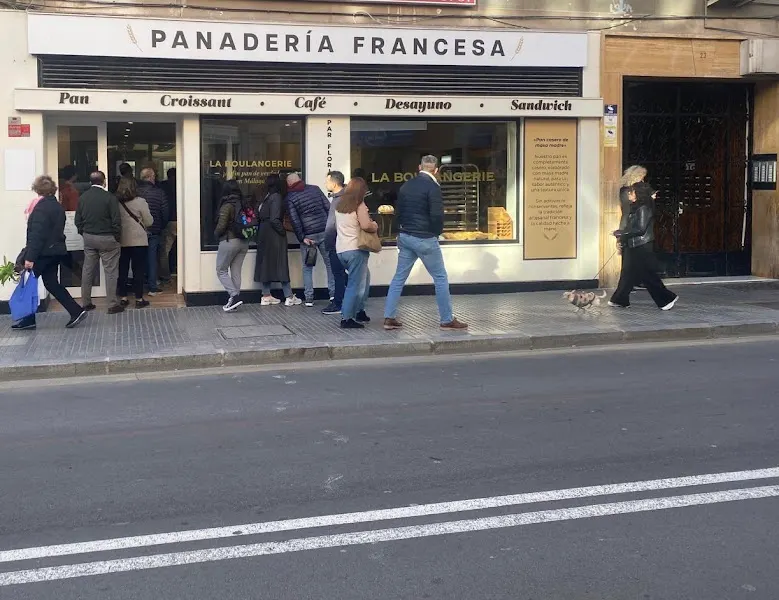 LA BOULANGERIE · Panadería Francesa Artesanal - Panadería en Málaga - foto 2