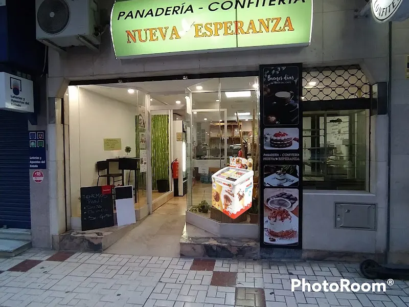 NUEVA ESPERANZA |Panadería - Panadería en Málaga - foto 2