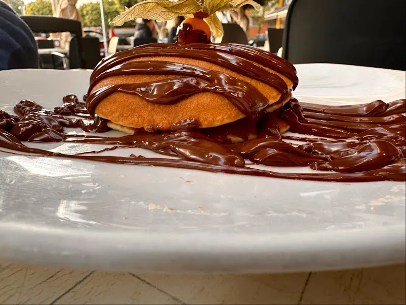 Confitería Panadería Lochi - Panadería en Málaga - foto 3