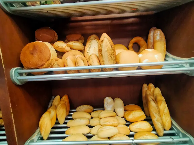 Panadería Hermanos Martos - Panadería en Málaga - foto 2
