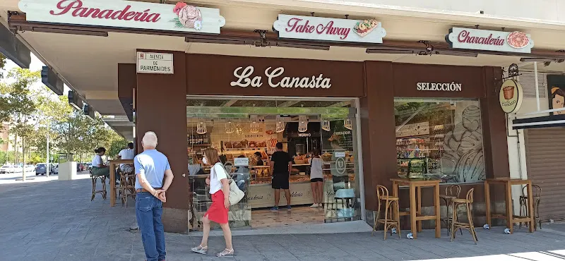 La Canasta - Panadería en Málaga - foto 2