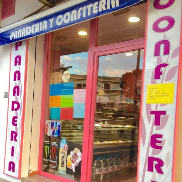 Panadería Confitería Miraflores - Panadería en Málaga - foto 2