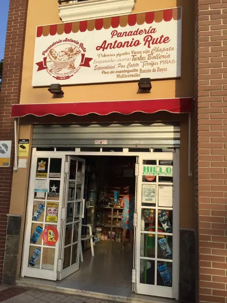 Panadería Antonio Rute - Panadería en Málaga - foto 2