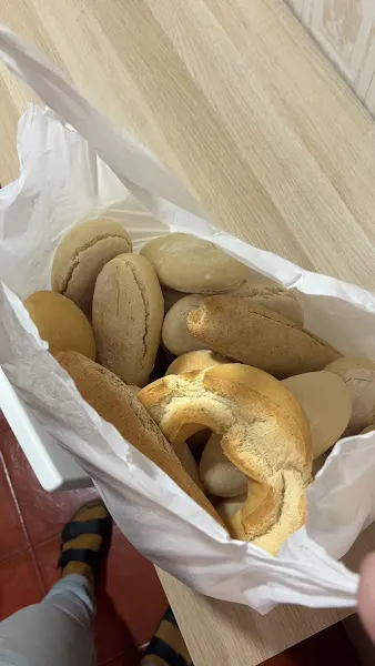 Panadería la Sagrada Familia - Panadería en Málaga - foto 2