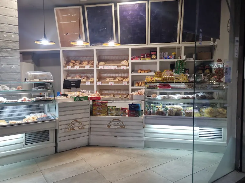 Panadería Martínez Colombiana - Panadería en Málaga - foto 2