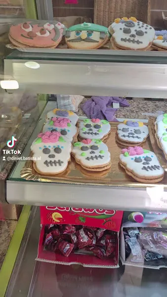 Panadería, Pastelería. La Fuengiroleña - Pastelería en Mijas - foto 2