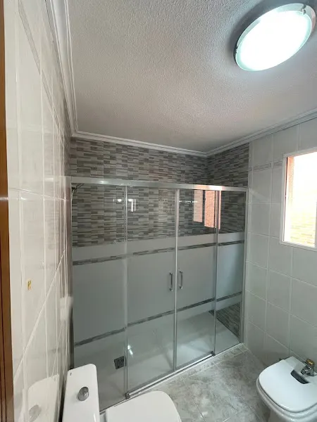 Baños Garre S.L. - Panadería en Murcia - foto 3