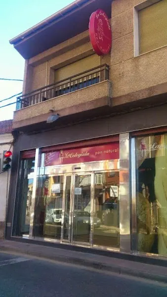 La Colegiala - Panadería en Murcia - foto 2