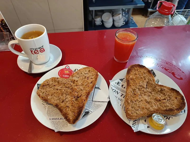 Cafetería y Panadería Mygala
