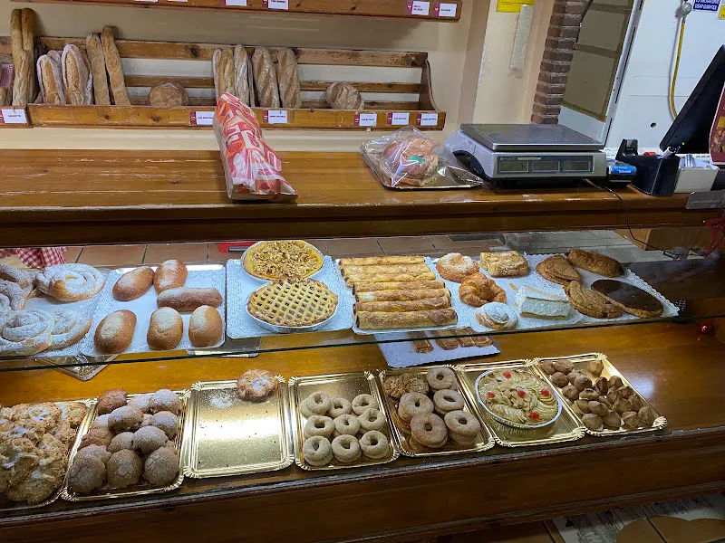 La Colegiala - Panadería en Murcia - foto 2
