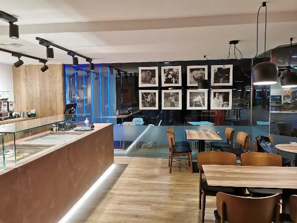 La Colegiala Zig Zag - Panadería en Murcia - foto 2