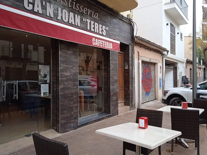 Panadería/Pasteleria Ca'n Joan "Teres" - Panadería en Palma - foto 2