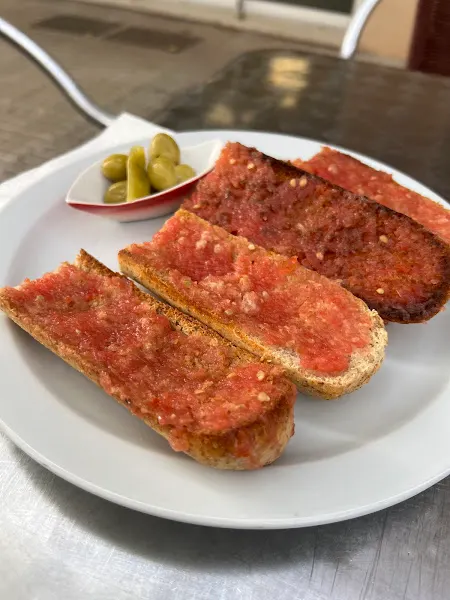 Forn i Pastiseria Trías S.L.