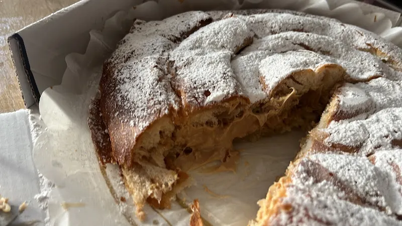 Forn i pastisseria Sa Tahona coll d'en rabassa - Panadería en Palma - foto 2