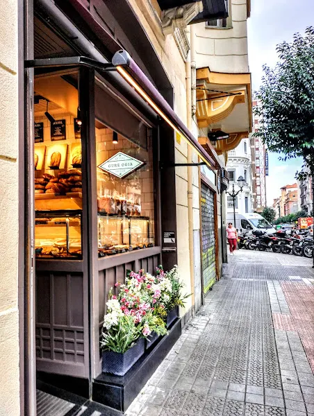 Gure Ogia Ogitegia - Panadería en Bilbao - foto 2