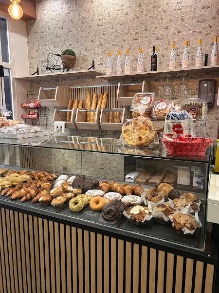 José Francisco Martínez Juan - Panadería en Alicante - foto 2
