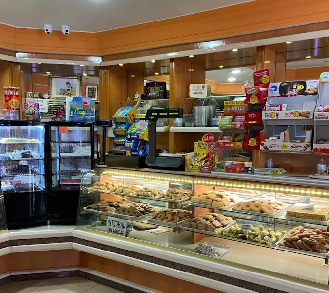 Panadería Antonio - Panadería en Alicante - foto 2