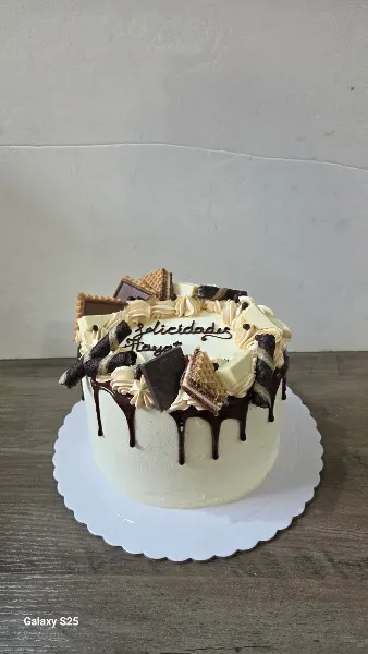 Tartas personalizadas | EntreDulces | Sin azúcar y sin gluten Alicante