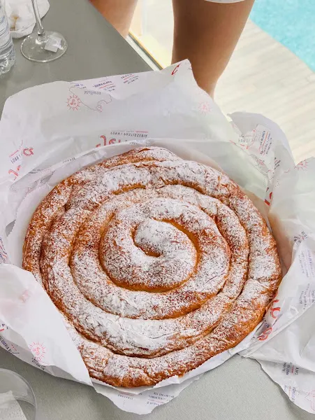 Forn i Pastisseria Terrasa - Cala d'Or - Panadería en Santanyi - foto 2