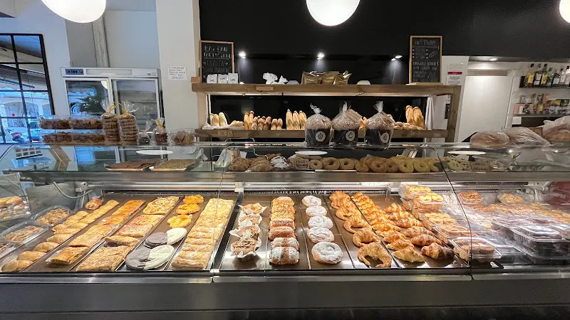 Pank Panadería-Cafetería - Panadería en Alicante - foto 2