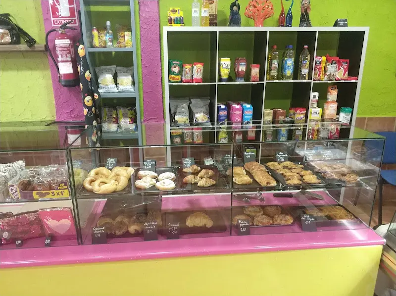 Panadería Reyes - Panadería en Alicante - foto 2