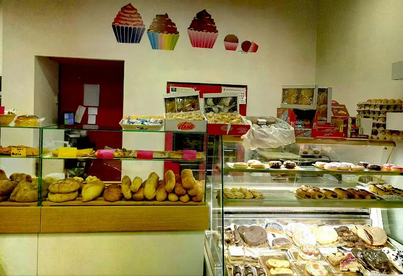 Panaderia Polvillo Virgen de los Dolores - Panadería en Córdoba - foto 2