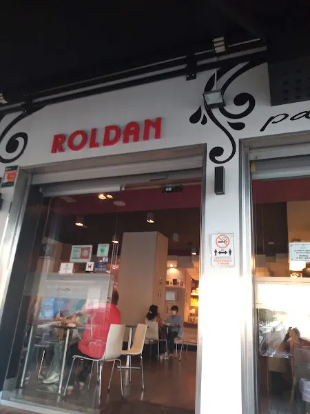Pastelerías Roldán - Poniente - Pastelería en Córdoba - foto 2