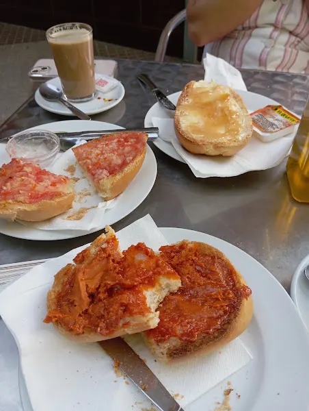 Jessica Cafetería Panadería - Córdoba