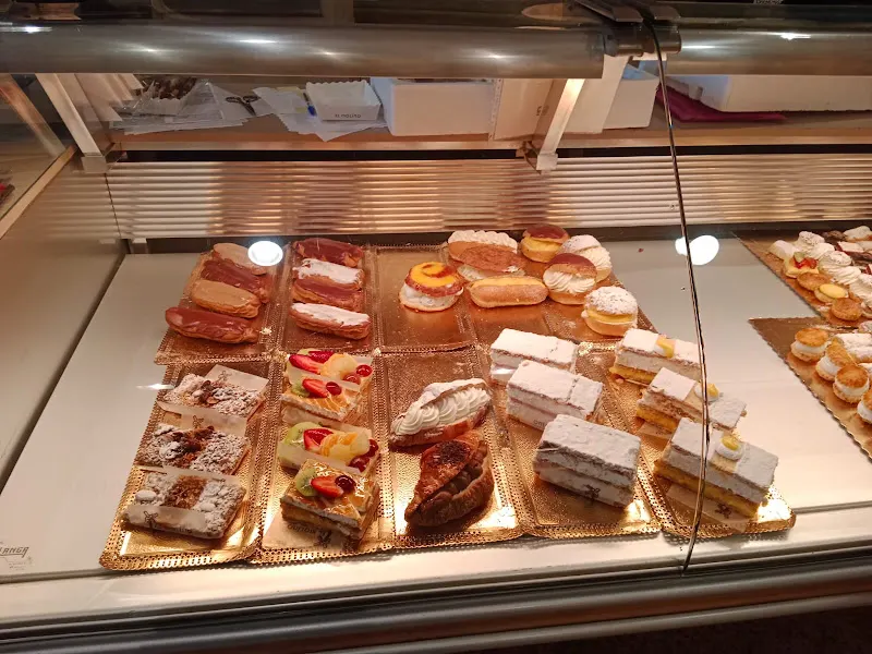 El Molino - Pastelería en Vigo - foto 2