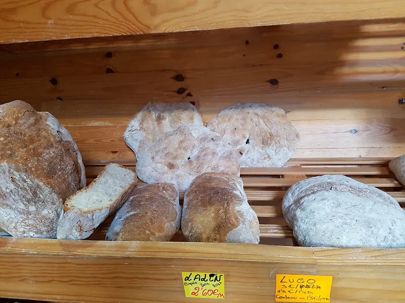 Panaderia O Pan De Leña