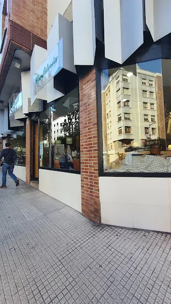 Confitería Grela - Pastelería en Gijón - foto 2