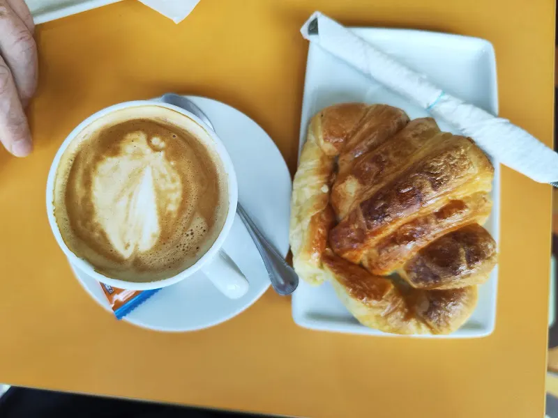 Cafetería y Confitería Aloha