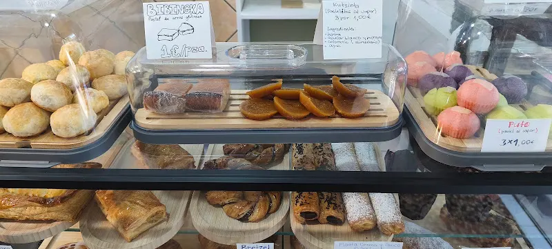 Forn RIRR - Panadería en Barcelona - foto 2