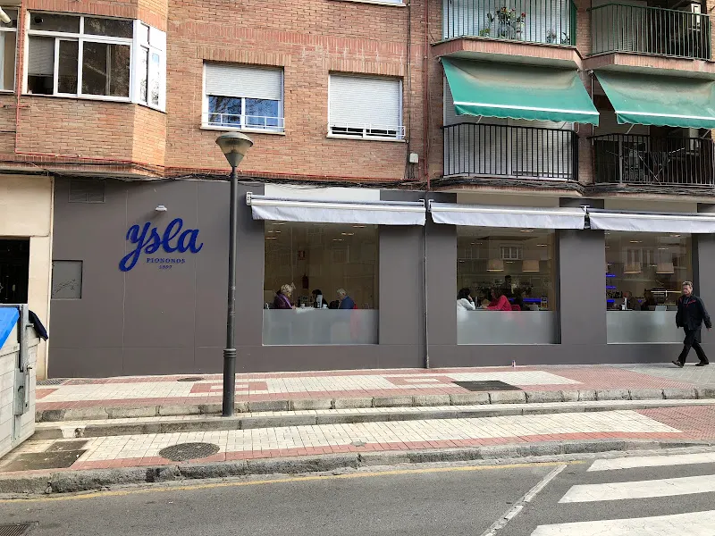 Casa Ysla Pastelería-Cafetería / Piononos - Pastelería en Granada - foto 2