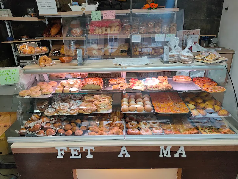 Pastelería Pa i dolç - Horno Artesano - Pastelería en Elche - foto 2