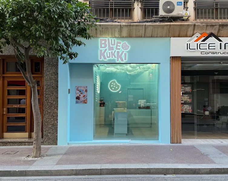Blue Kukki · Cookies artesanas, pastelería y café de especialidad - Elche