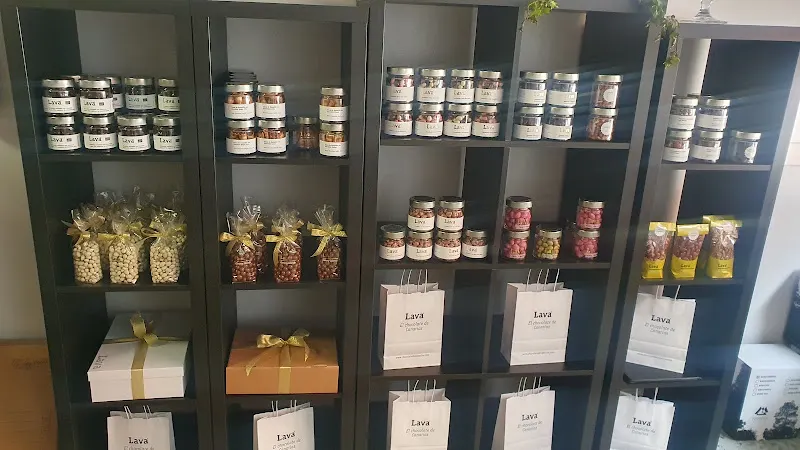 Lava, El chocolate de Canarias - Tienda de productos de chocolate en Santa Cruz de Tenerife - foto 2