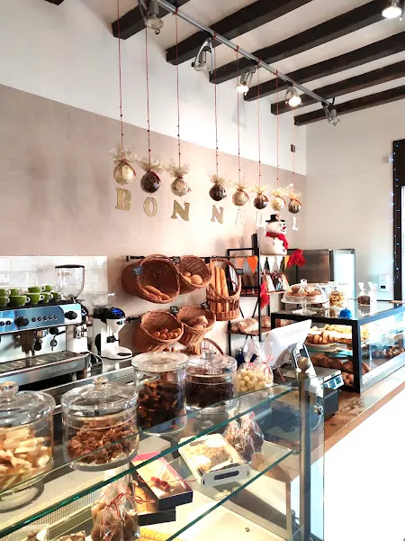 Pastisseria La Tartaleta Obrador Dolç i Salat Orgànic - Pastelería en Badalona - foto 2