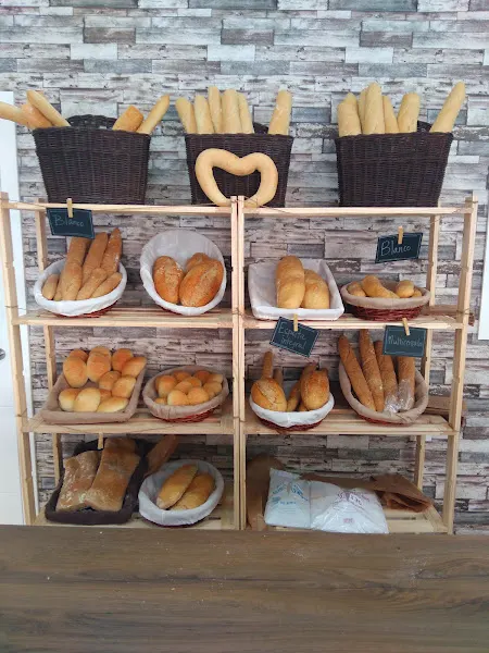 La Mancheguica Panderia Bolleria Artesana - Panadería en Cartagena - foto 2