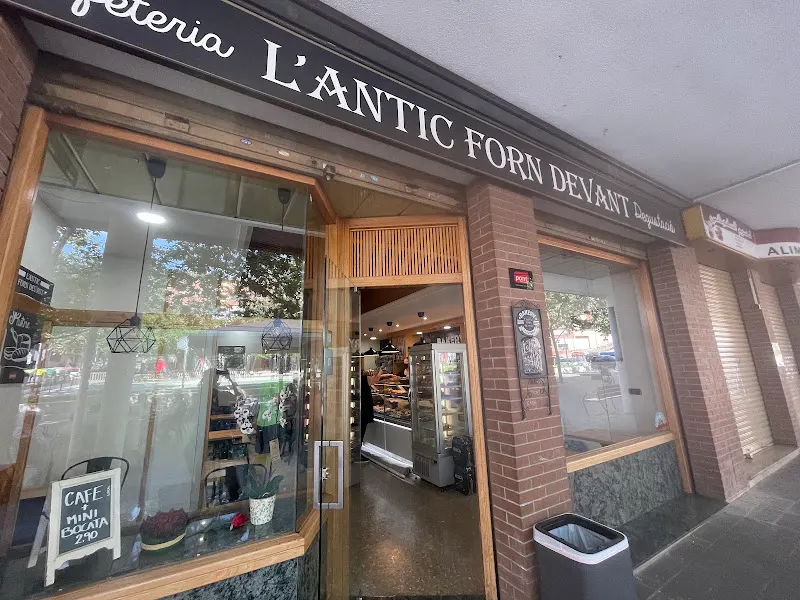 Antic Forn Devant - Panadería en Terrassa - foto 2