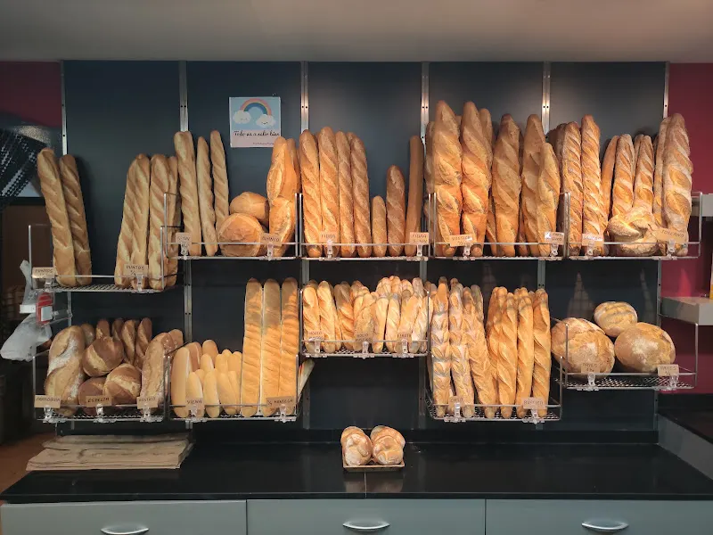 Forn pastisseria Montserrat - Panadería en Terrassa - foto 2
